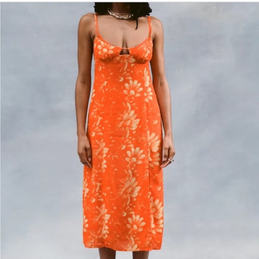 Urban Outfitters Dara Lace Trim Midi Dress - Picture 6 of 6